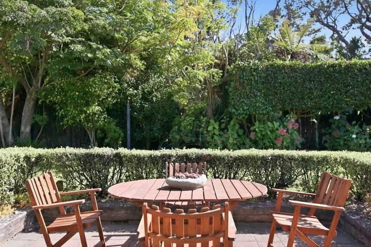 5 Kawaroa Close New Plymouth_25