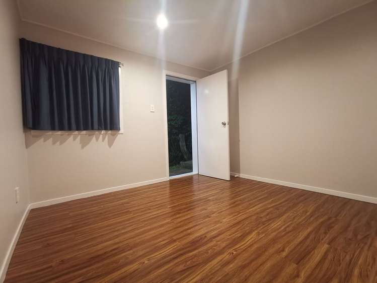 69B Hatton Street Karori_17