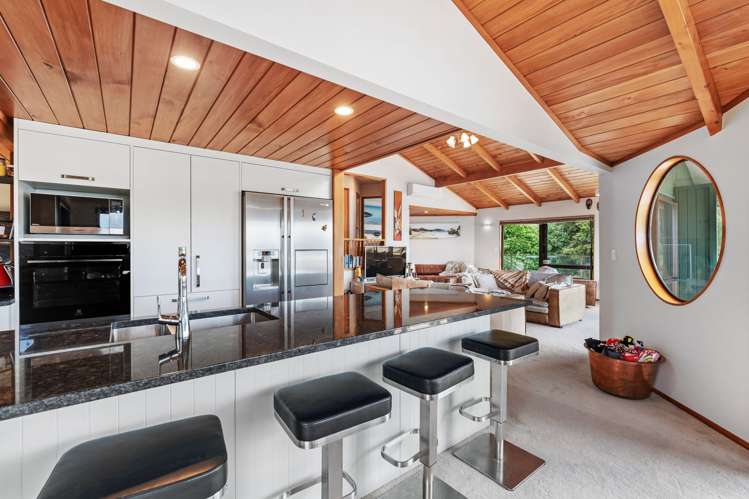 91 Rapata Road Oakura_23