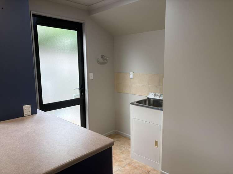 2 Joshua Place 2772_8