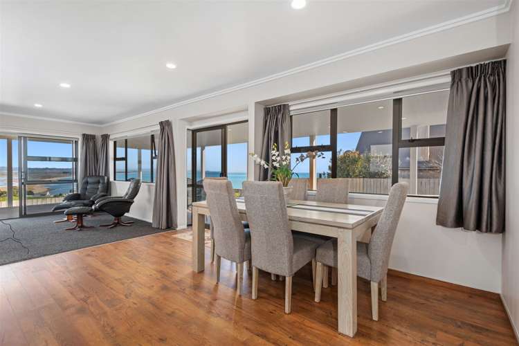 26 Arawa Avenue Maketu_4