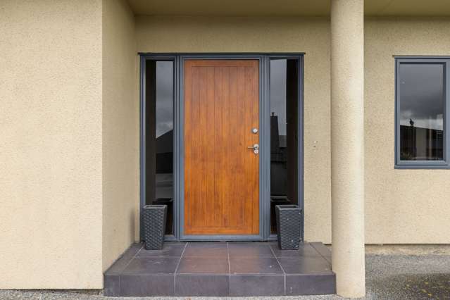 56 Ruapehu Drive Fitzherbert_1