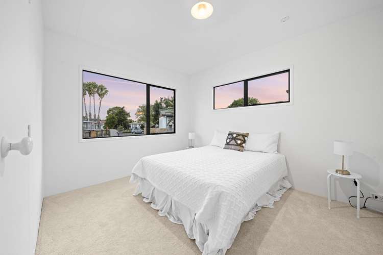 4/3 Barneys Farm Road Clendon Park_12