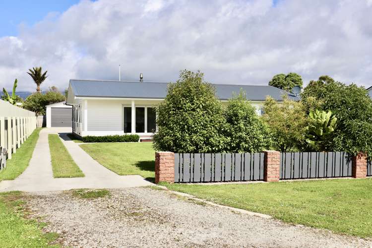 12 Hunter Street Karamea_16