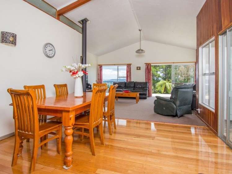 124 Memorial Drive Parahaki_5