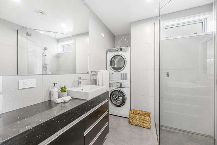 10 & 12 Dunblane Street Maori Hill_36