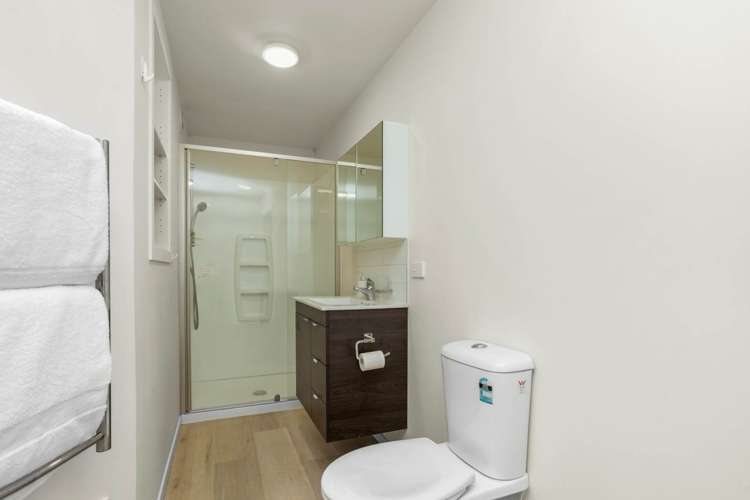 8 Eastglen Road Glen Eden_14