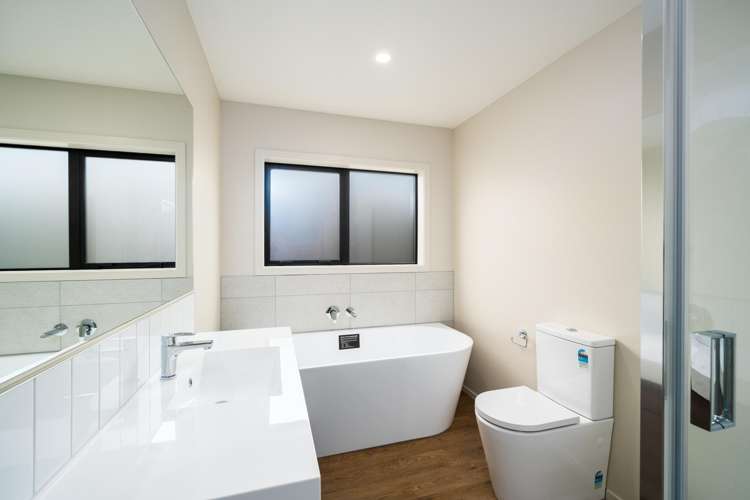 67 Crompton Avenue Churton Park_14