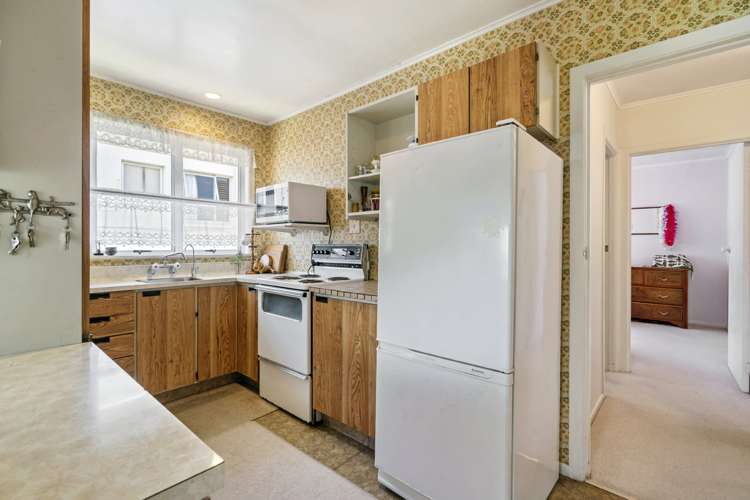 1/2 Willcott Street Mount Albert_8