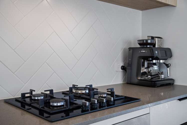 8 Karaipiture Road_3