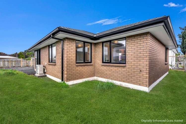 104 Moulson Street_2