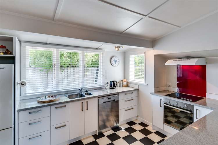 92 Auckland Road Greenmeadows_6