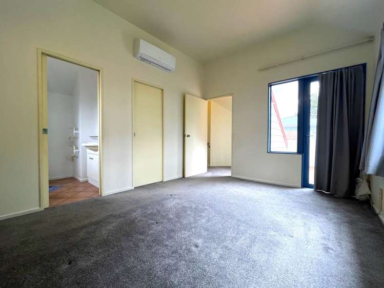 18 Houpara Street One Tree Hill_15