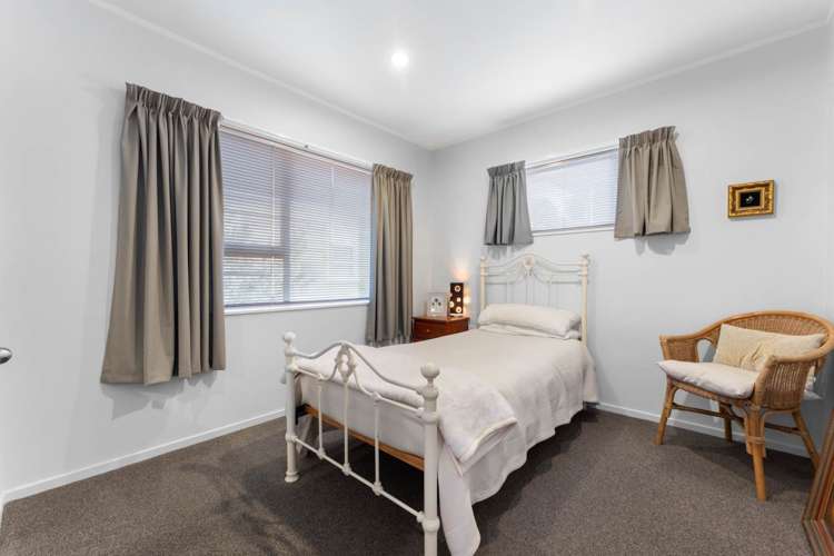 63 Kirby Street Glendene_24