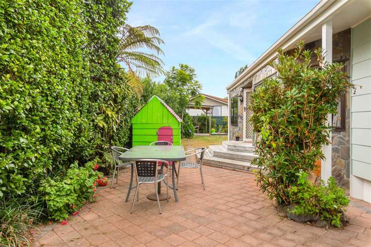 102 Beach Road Te Atatu Peninsula_22