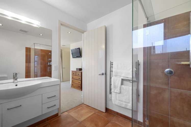 4 Saint Andrews Parkway Waiwhakaiho_14