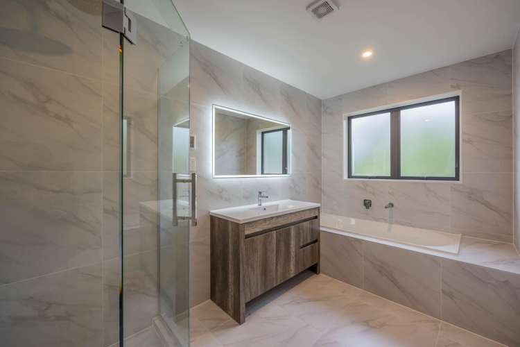 4 Korari Way Unsworth Heights_20