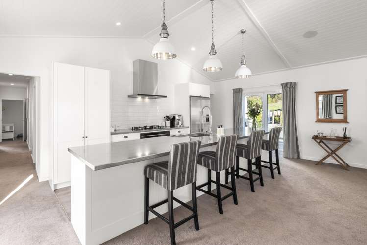 2/21 Highland Drive Acacia Bay_9