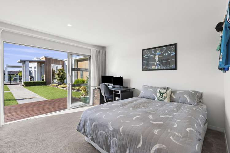 1 Alan Livingston Drive Cambridge_23