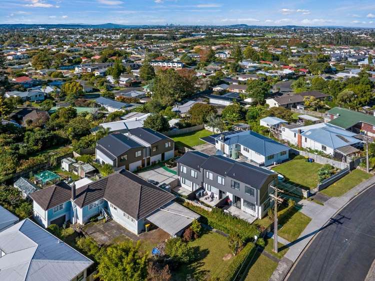 1-7/30 Ranui Avenue_3