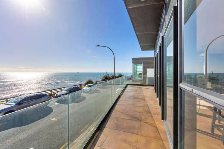 16 Woolcombe Terrace New Plymouth Central_5