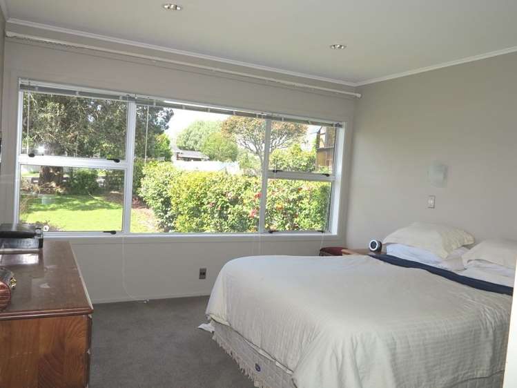 49 Kia Ora Road Beach Haven_7
