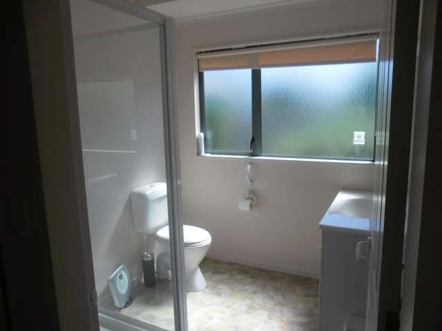 7/17 Dp Redwood Close Paraparaumu_2