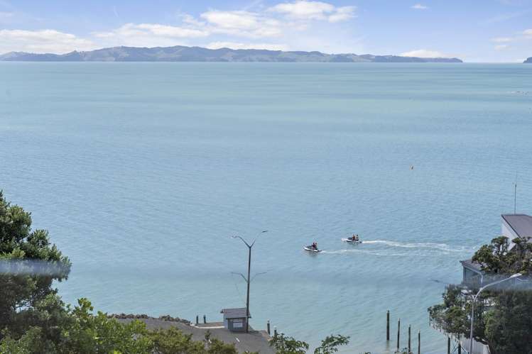 6 Sea View Terrace Maraetai_16