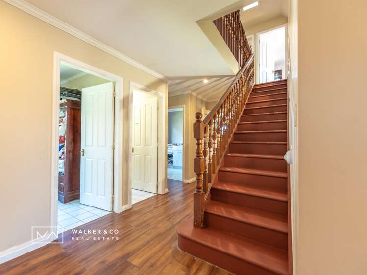 18 Mccarthy Grove Clouston Park_11