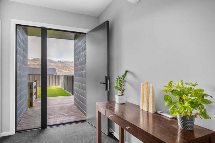 27 Stratford Drive Cromwell_3