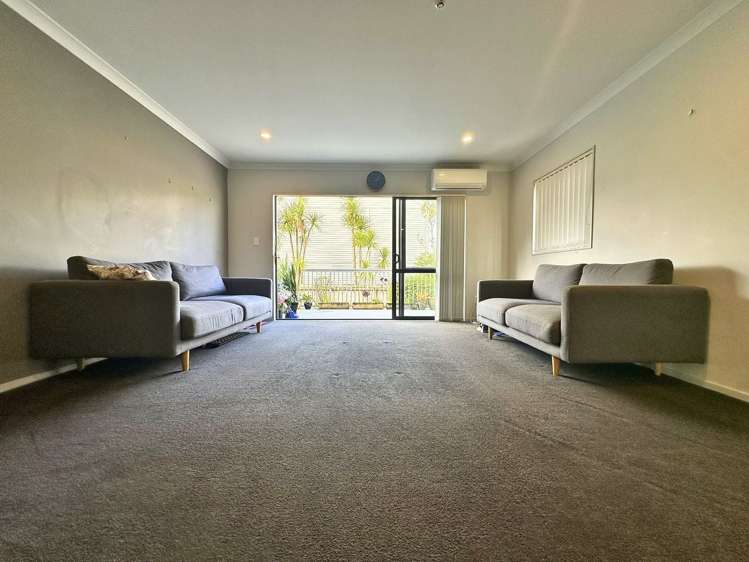 17/46 Carlos Drive Flat Bush_2