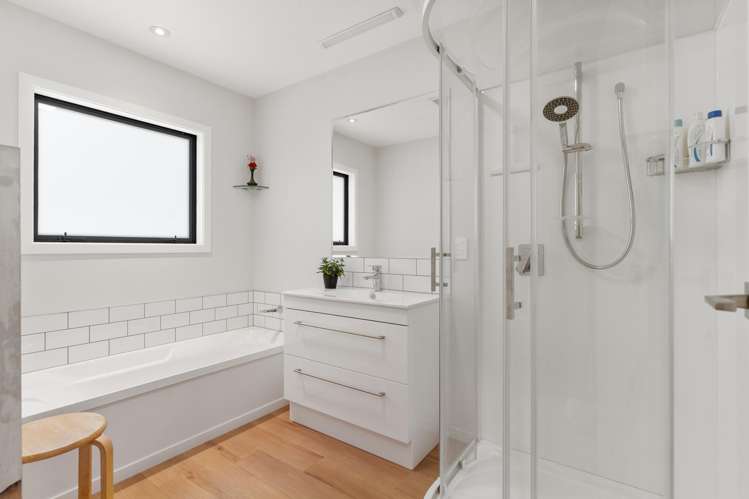 21 William Donald Drive Solway_17