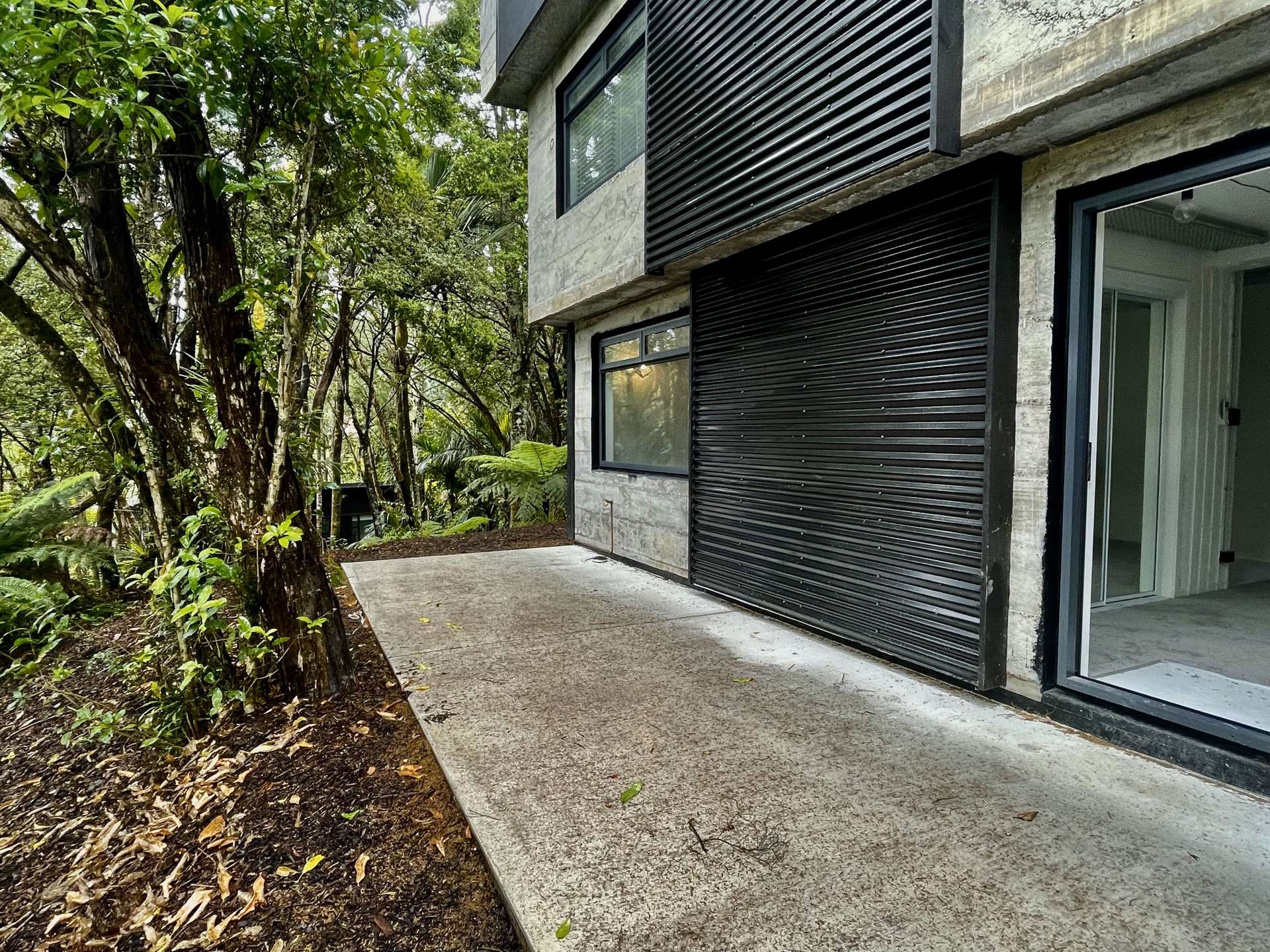 4/51 Rimutaka Place Titirangi_0