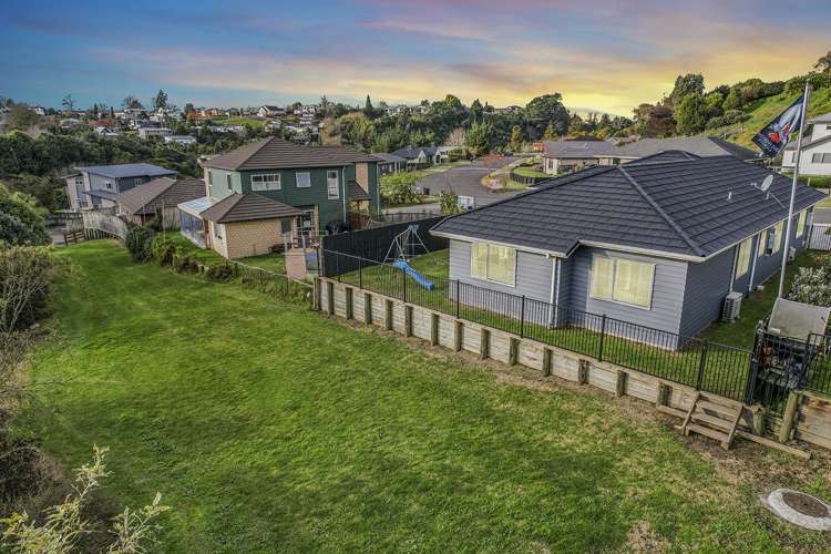 49 Alpers Ridge Leamington_14