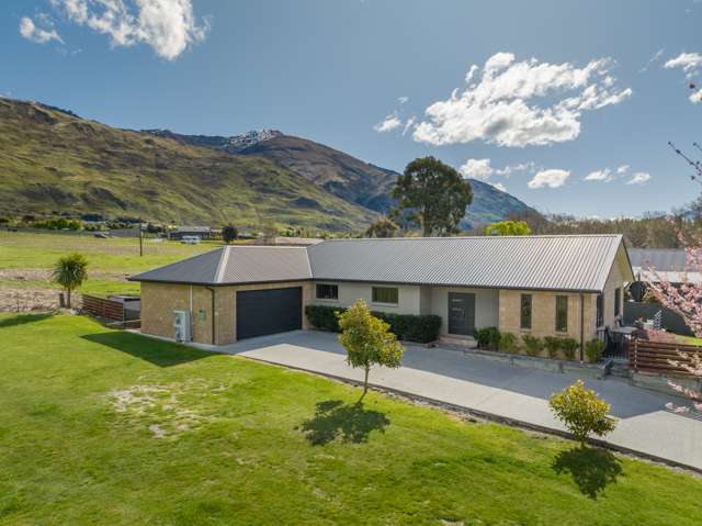 10 Mcfarlane Terrace Wanaka_2