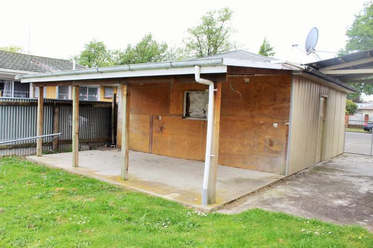 37 Brentwood Avenue Highbury_10