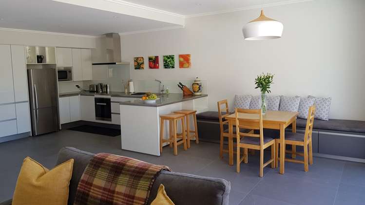 11 Graces Terrace Lower Shotover_4