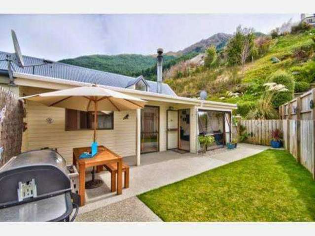 5a Watts Road Fernhill/Sunshine Bay_2