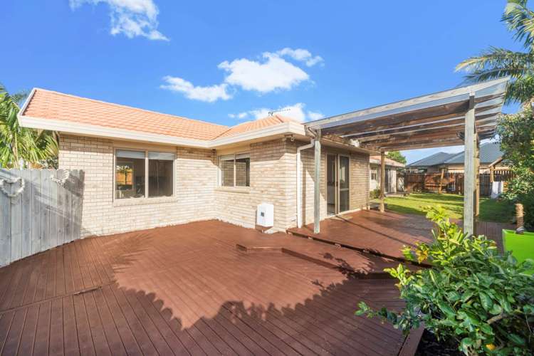 13 Newinn Crescent East Tamaki Heights_15