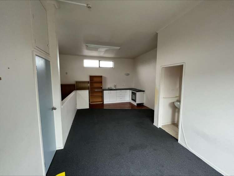 2/21 Andromeda Crescent East Tamaki_5