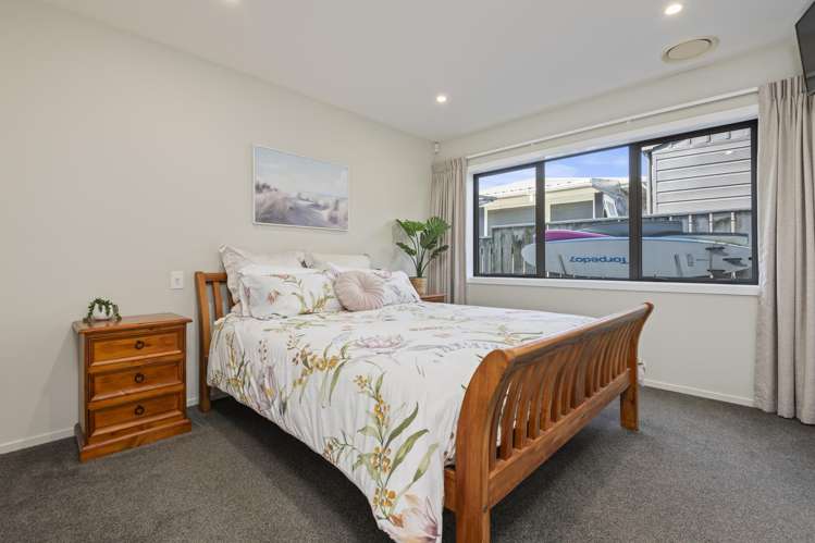 20 Ocean Beach Street Foxton Beach_12