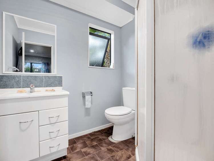 2 Saxon Woods Drive Rototuna North_14