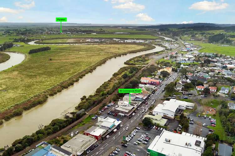 56 Commercial Road Helensville_8