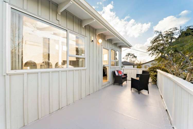 39 Willerton Avenue New Lynn_14