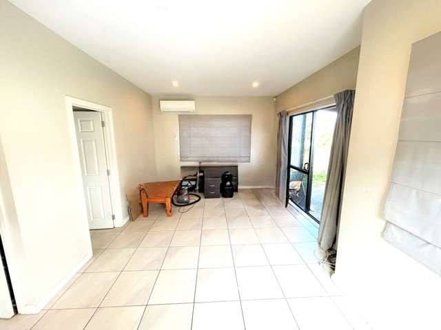 79A Preston Road Clover Park_2