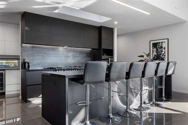 711 Hills Road Marshland_11