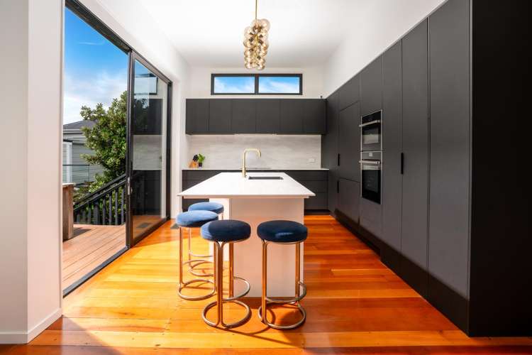 2 Shannon Street Mount Victoria_4