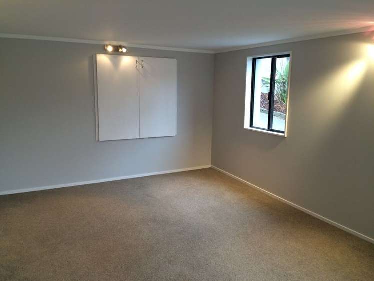 8 Woodglen Road Glen Eden_18