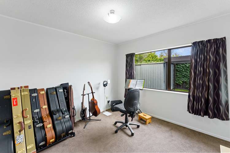 5 Oakwood Grove Paraparaumu Beach_19