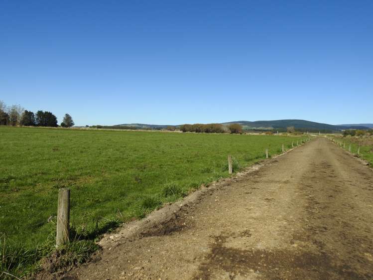 31 Waikouro Wairio Road Otautau_16